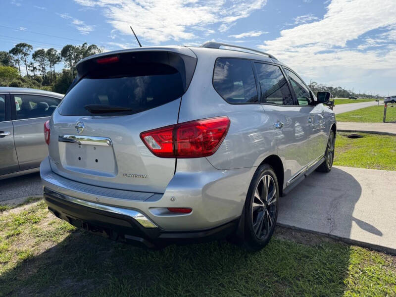 2017 Nissan Pathfinder S