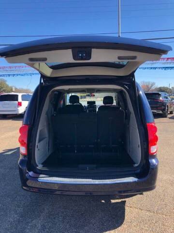 2016 Dodge Grand Caravan SE