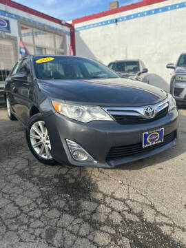 2012 Toyota Camry for sale at AutoBank in Chicago IL