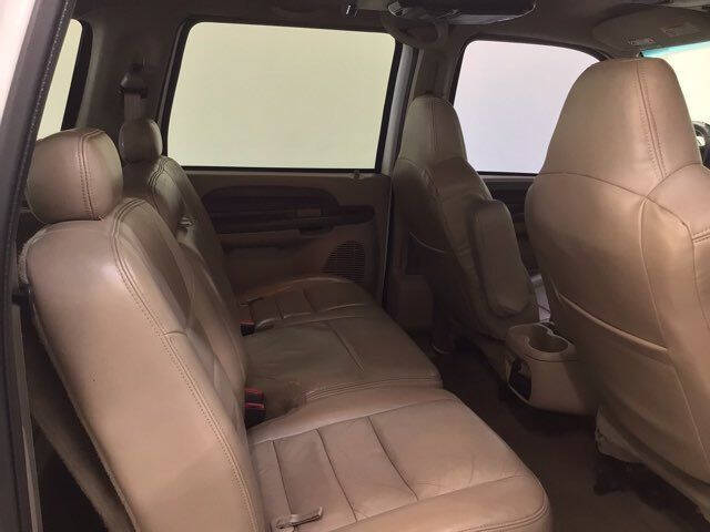 2003 Ford Excursion XLT