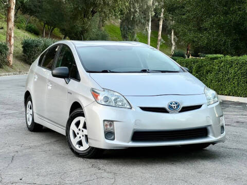 2010 Toyota Prius III