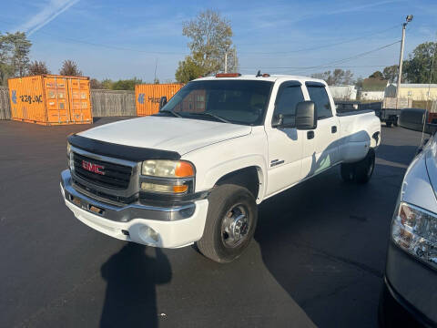 2006 GMC Sierra 3500 for sale at CarSmart Auto Group in Orleans IN