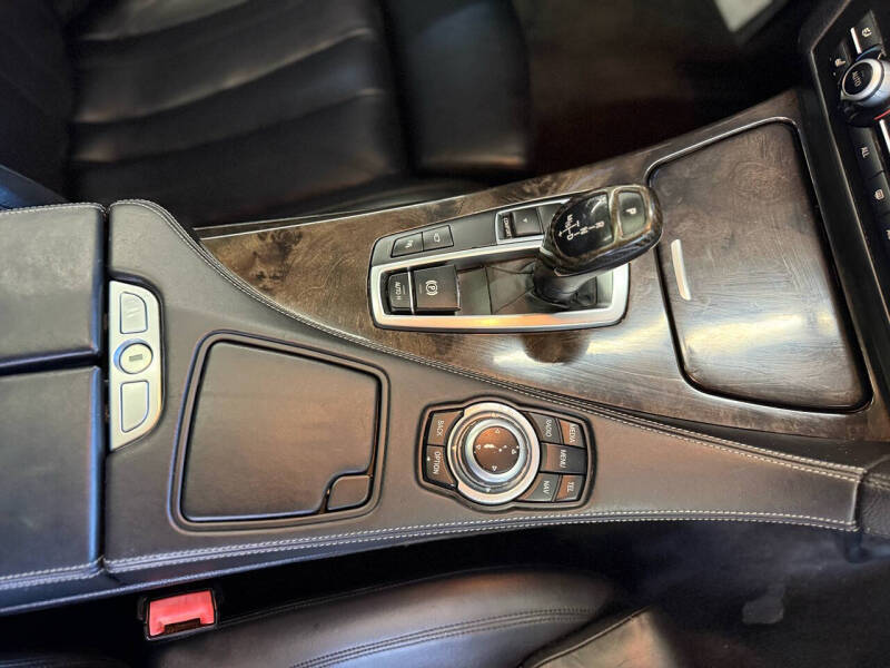 2013 BMW 6 Series 650i