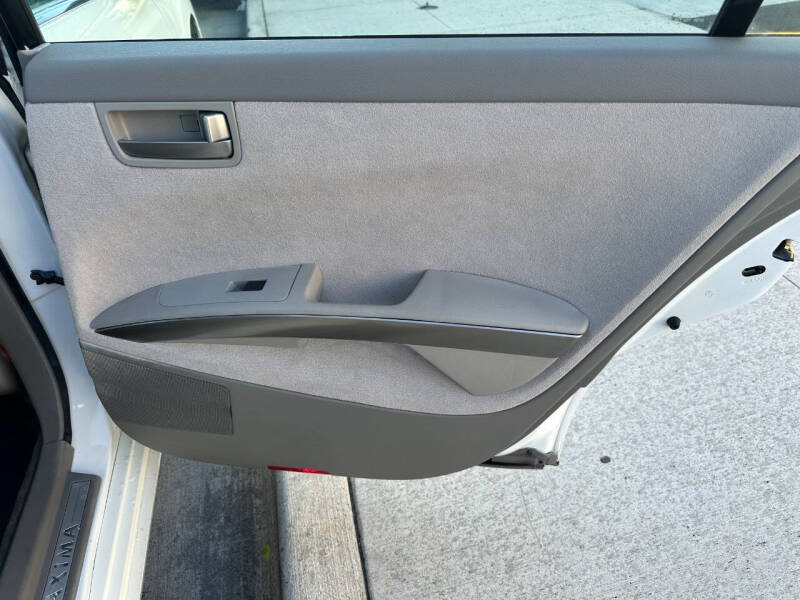 2004 Nissan Maxima 3.5 SE