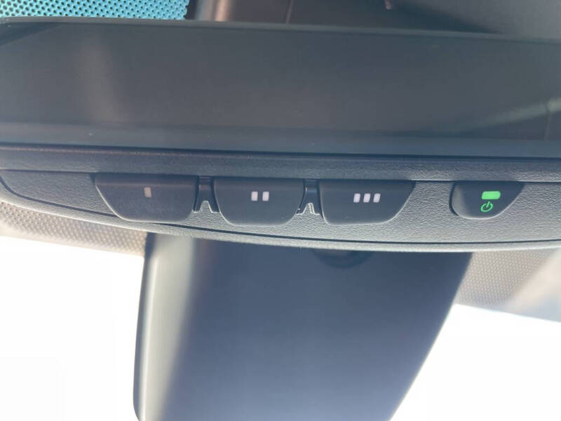 2022 Toyota Avalon Hybrid Limited