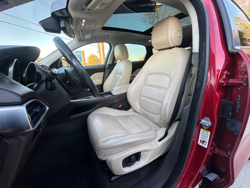 2017 Jaguar F-PACE 20d Prestige