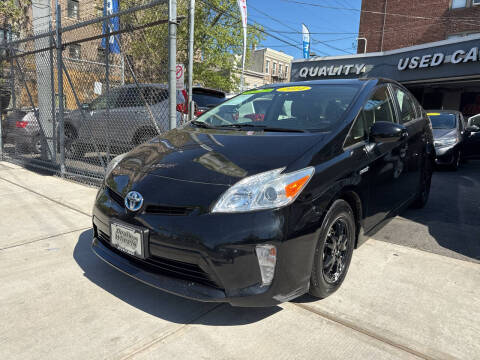 2014 Toyota Prius Two