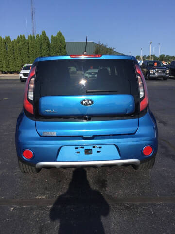 2018 Kia Soul +