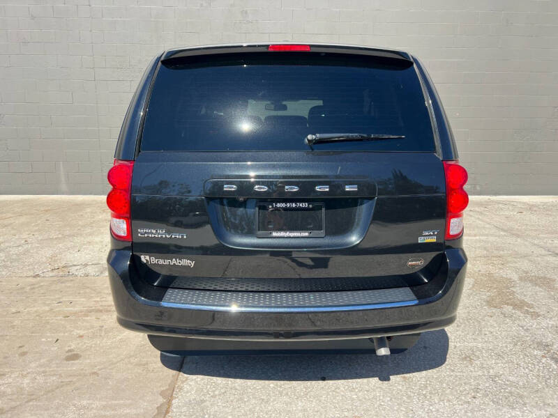 2019 Dodge Grand Caravan SXT 35th Anniversary Edition