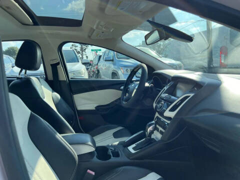 2012 Ford Focus Titanium