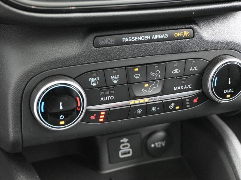 2025 Ford Escape Hybrid ST-Line Select