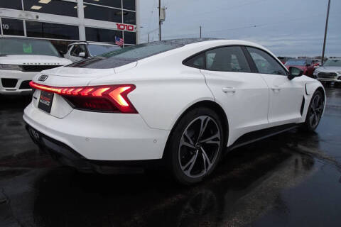 2022 Audi e-tron GT quattro Prestige