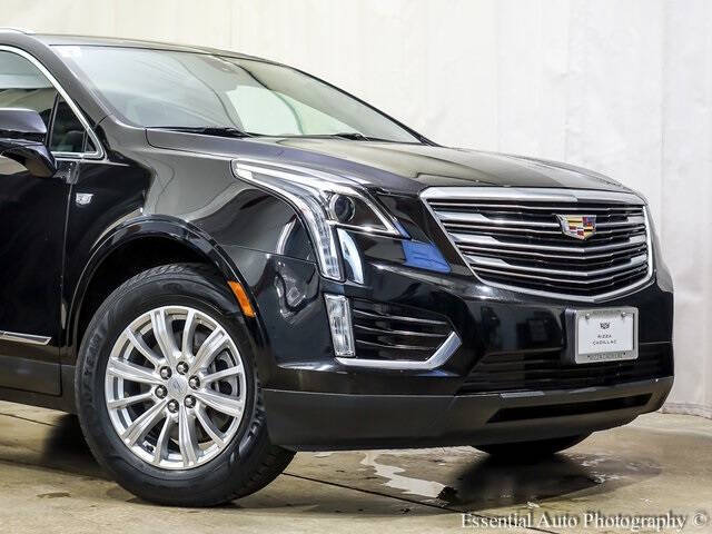 Used 2017 Cadillac XT5 Base with VIN 1GYKNARS9HZ272293 for sale in Tinley Park, IL