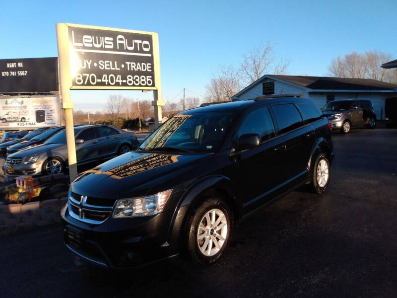 2013 Dodge Journey for sale at LEWIS AUTO in Mountain Home AR