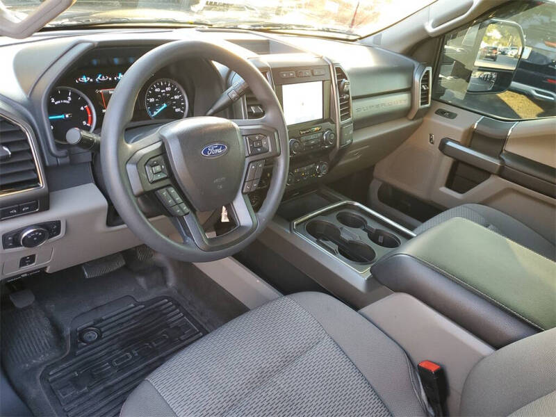 2022 Ford F-450 Super Duty XLT