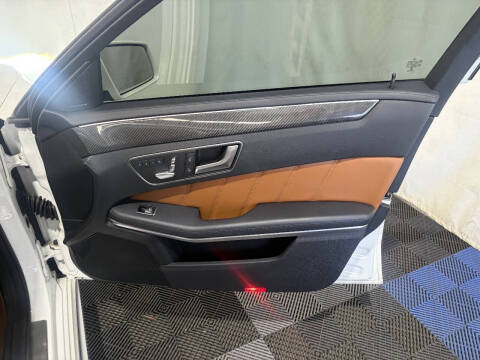 2014 Mercedes-Benz E-Class E 63 AMG S-Model
