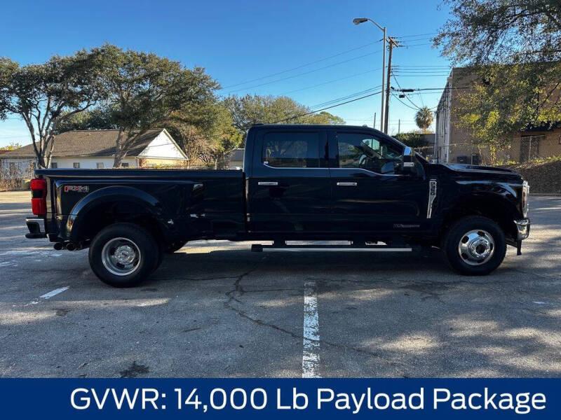 2025 Ford F-350 Super Duty Lariat
