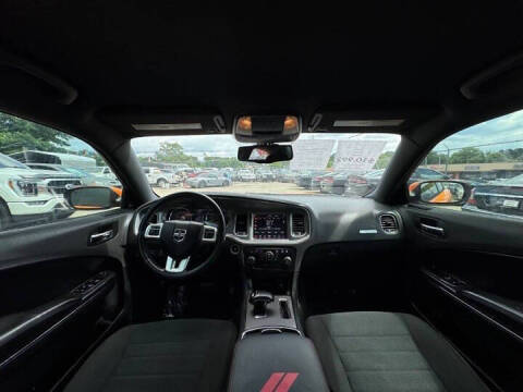 2014 Dodge Charger SXT