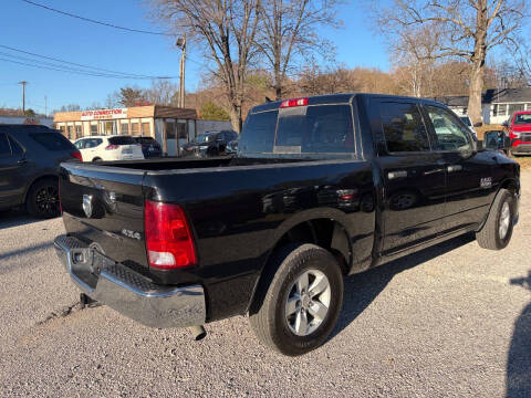 2023 RAM 1500 Classic SLT