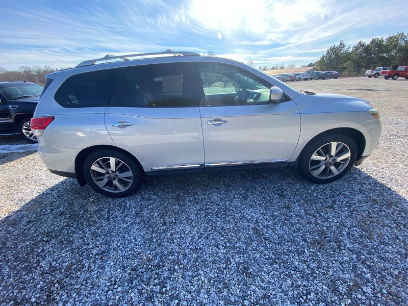 2013 Nissan Pathfinder for sale at Good Wheels Auto Sales, Inc in Cornelia GA