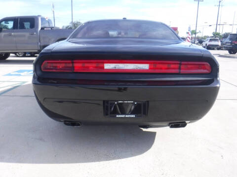 2012 Dodge Challenger SXT