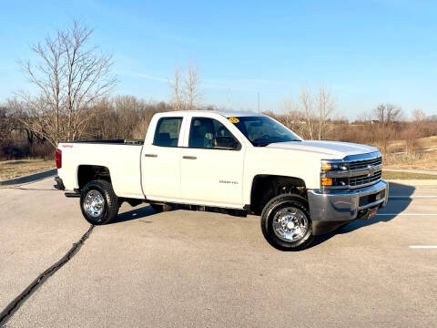 2015 Chevrolet Silverado 2500HD for sale at A & S Auto and Truck Sales in Platte City MO