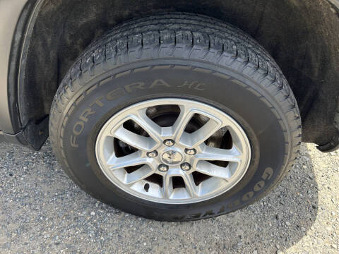 2019 Jeep Grand Cherokee Laredo E