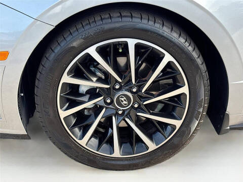 2020 Hyundai Sonata SEL Plus