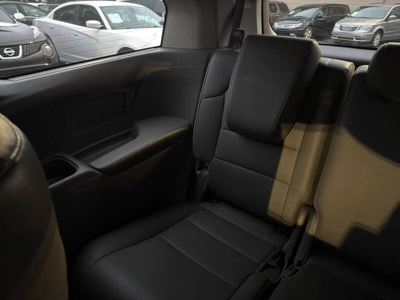 2013 Honda Odyssey EX-L photo 48