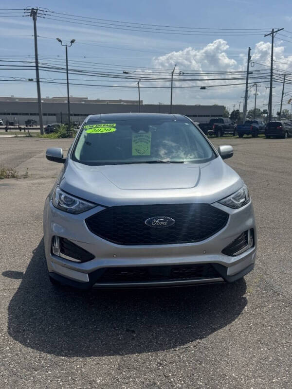 2020 Ford Edge Titanium