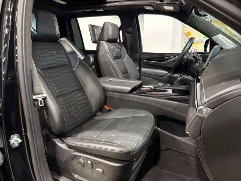 2023 Cadillac Escalade-V ESV