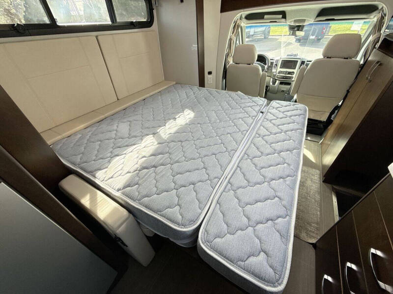 2017 Mercedes-Benz Sprinter