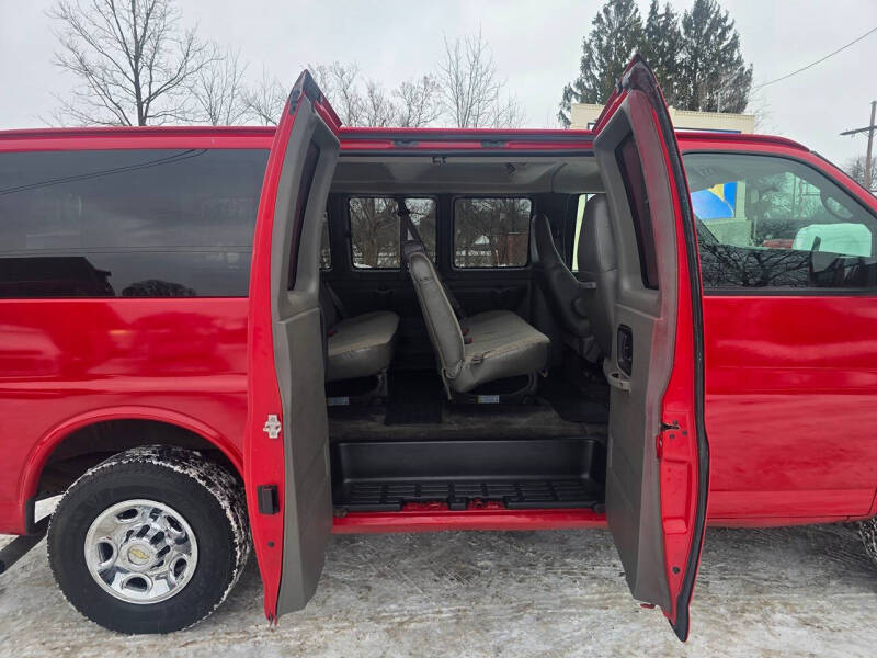2009 Chevrolet Express LS 3500