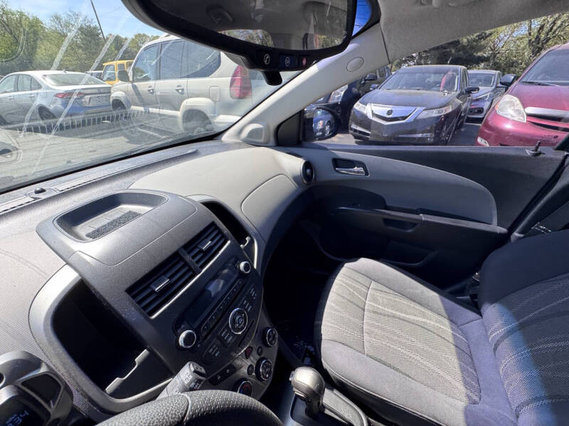 2012 Chevrolet Sonic LT