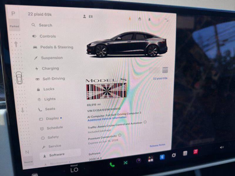 2022 Tesla Model S Plaid