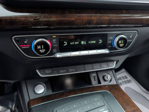 2019 Audi Q5 quattro Premium 45 TFSI