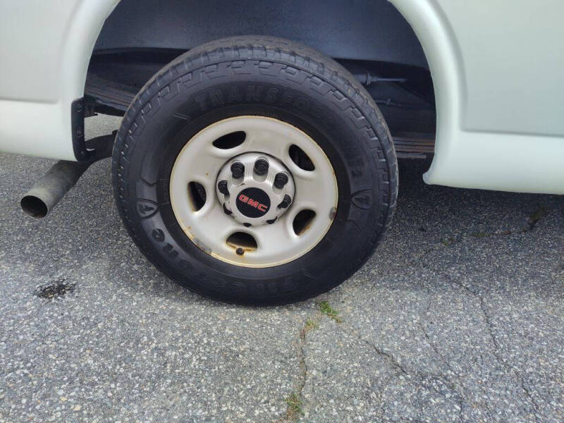 2016 GMC Savana 3500