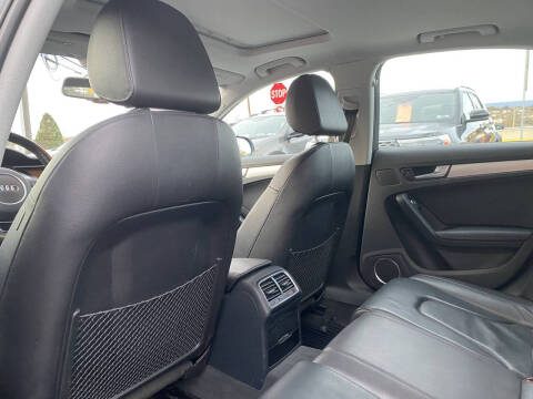 2016 Audi A4 2.0T quattro Premium Plus