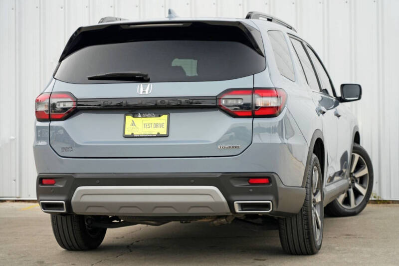 2024 Honda Pilot Touring