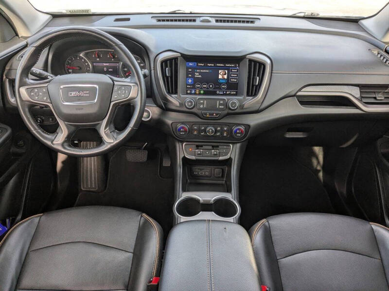 2022 GMC Terrain AT4