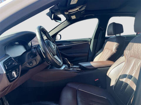 2021 BMW 5 Series M550i xDrive