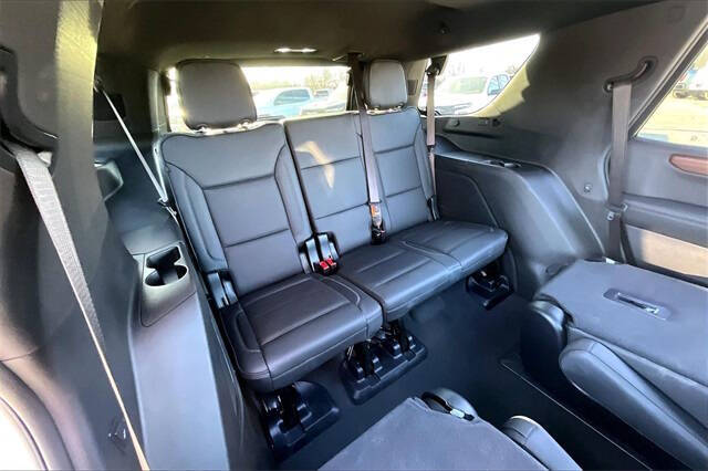 2025 GMC Yukon Denali