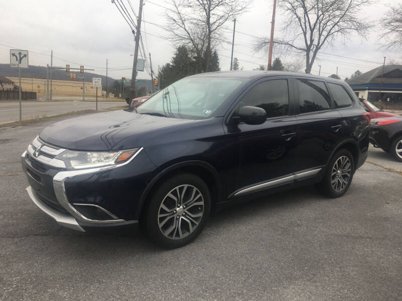 2017 Mitsubishi Outlander for sale at K B Motors in Clearfield PA