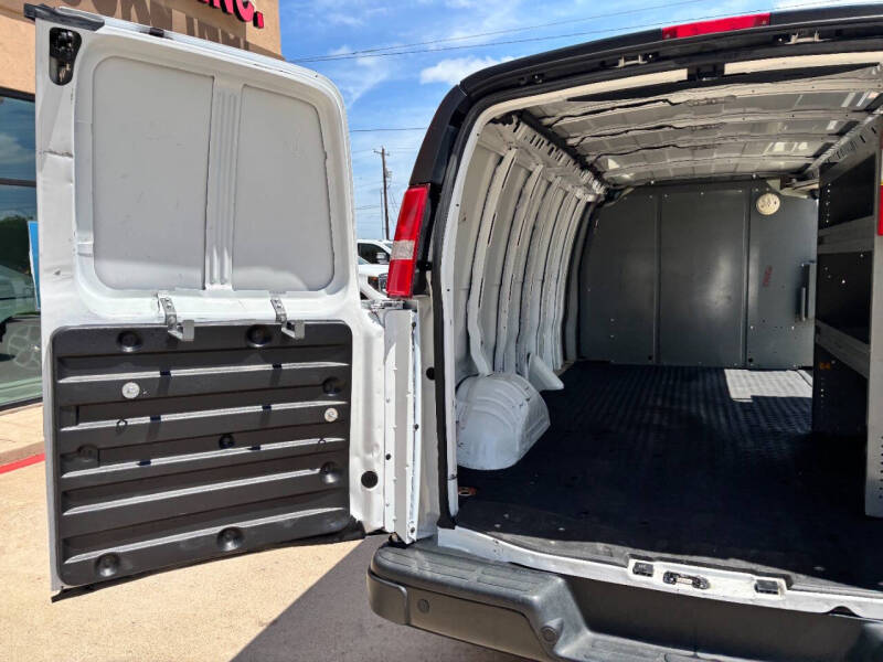 2020 Chevrolet Express 3500