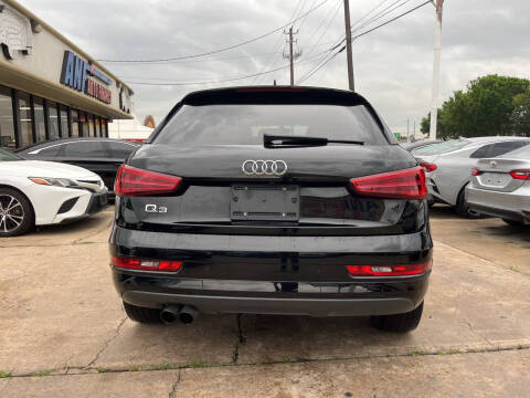 2018 Audi Q3 2.0T Premium