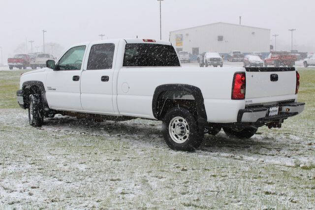 2007 Chevrolet Silverado Classic 2500HD Work photo 3