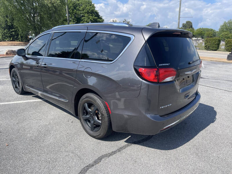 2019 Chrysler Pacifica Touring L
