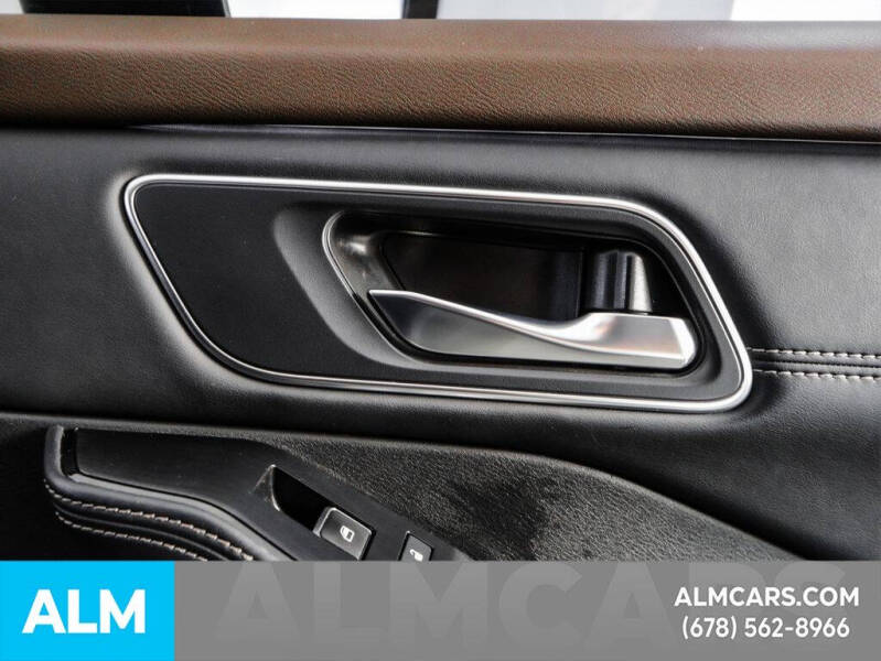 2021 Nissan Rogue Platinum