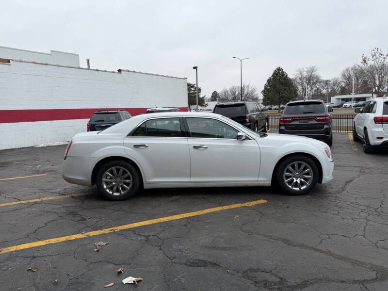 2012 Chrysler 300 Limited