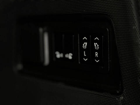 2022 Cadillac Escalade ESV Luxury